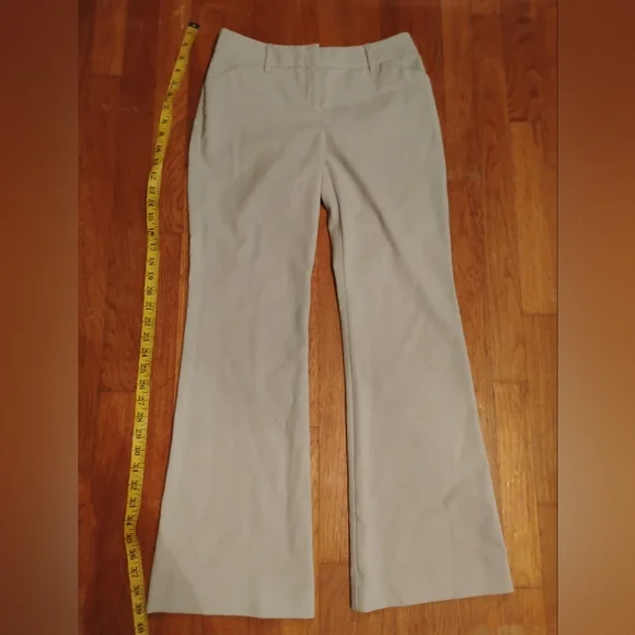 Victoria's Secret Body By Victoria The Christie Fit Beige Flare Office Pants - Picture 2 of 4